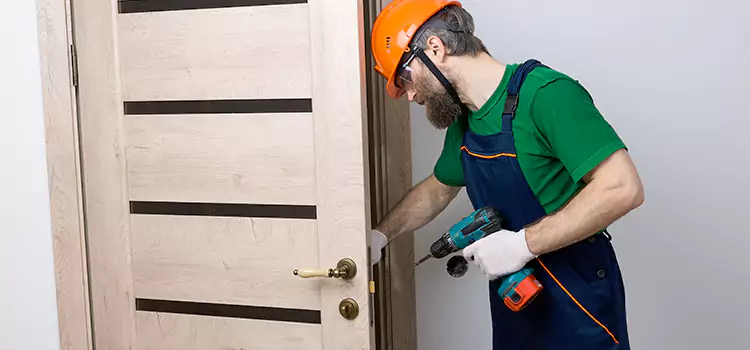 Replace Internal Door Handle with Lock Jenks
