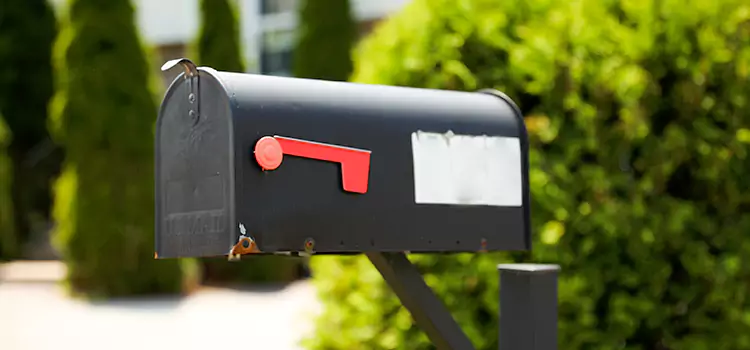 Secure Mailboxes for Packages Jenks